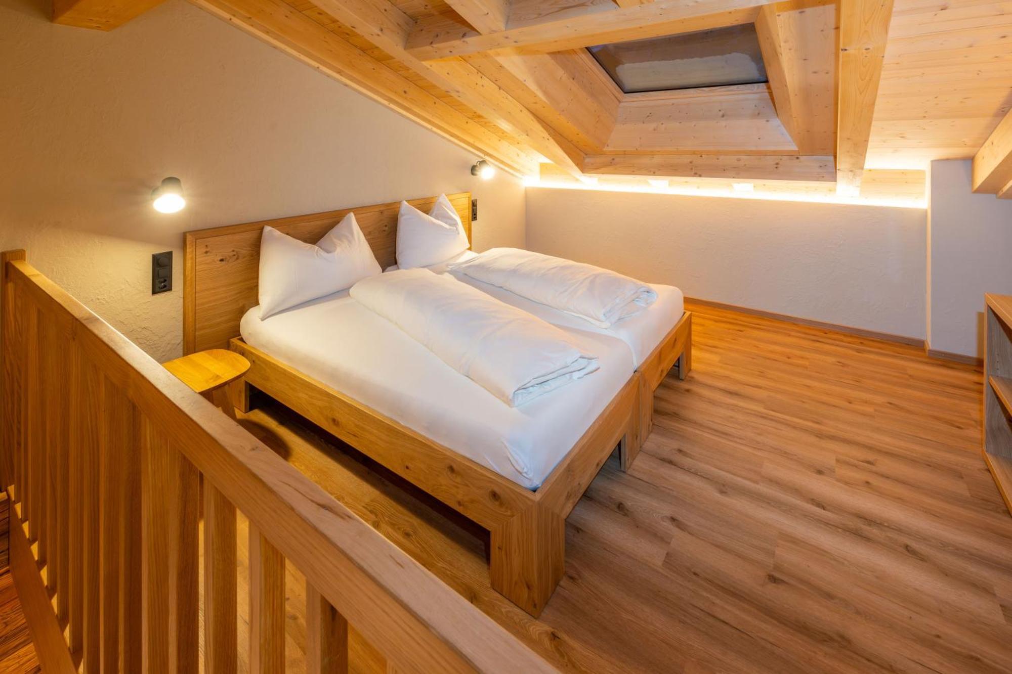 Mountain Lodge Grächen Eksteriør billede